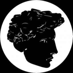 AI Fashion Designer & Trends Oracle